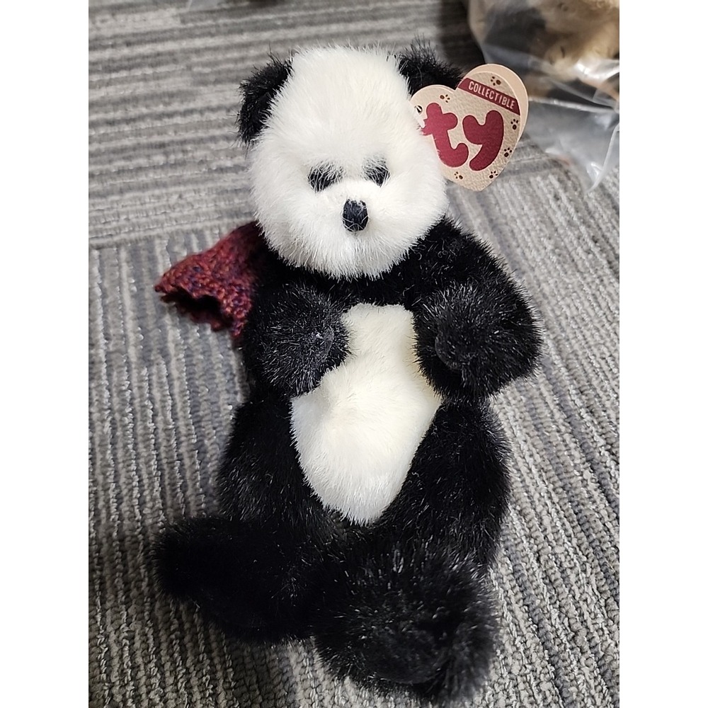 TY 1993 Attic Treasures Collection - Checkers, Jointed‎ Panda Bear Pvc